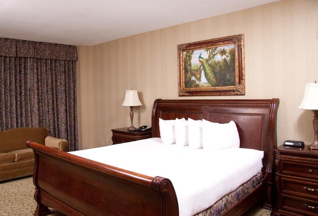 Carnegie Hotel & Spa
