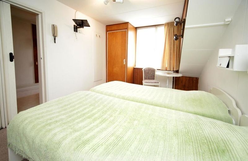 HOTEL-PENSION SPRONCK