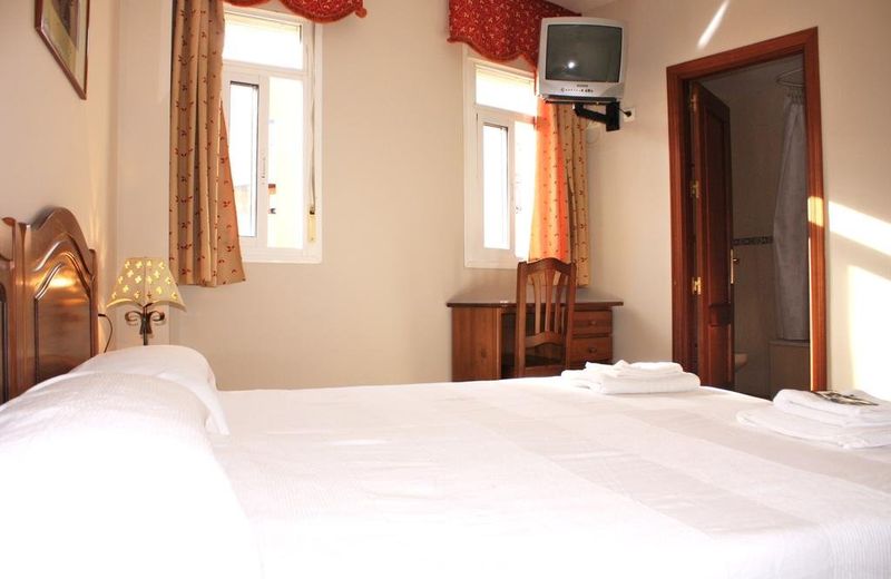 Hostal Carlos 2