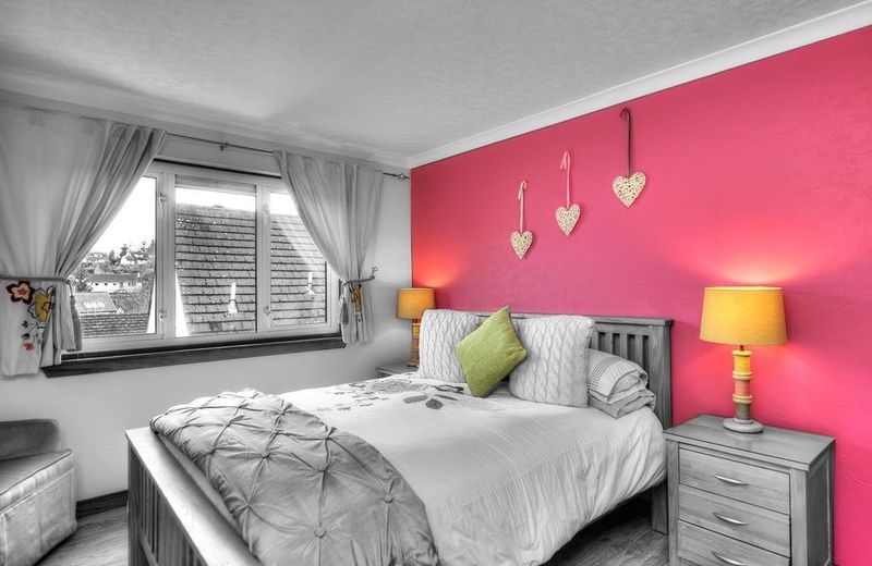 GROVE GUEST HOUSE
