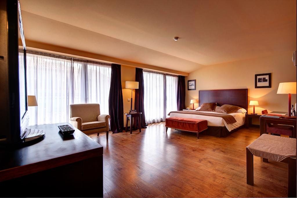Gran Hotel Ciudad de Barbastro