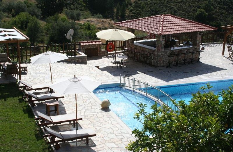 Ataviros Hotel