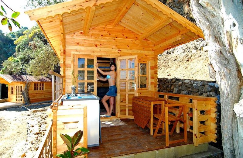Cirucco Bay Hotel & Camping