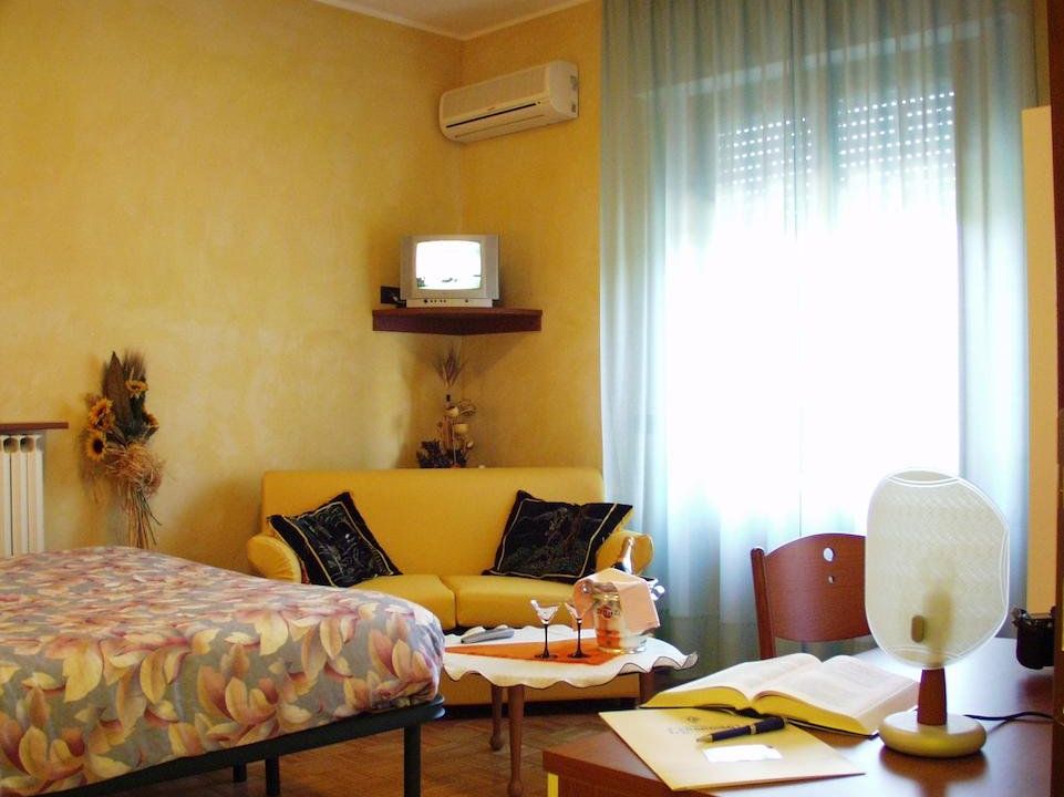 Hotel Paradiso