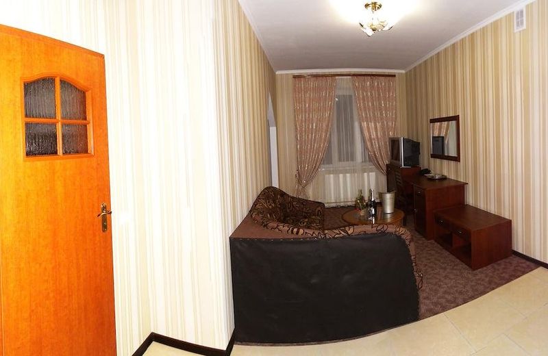 Globus Hotel