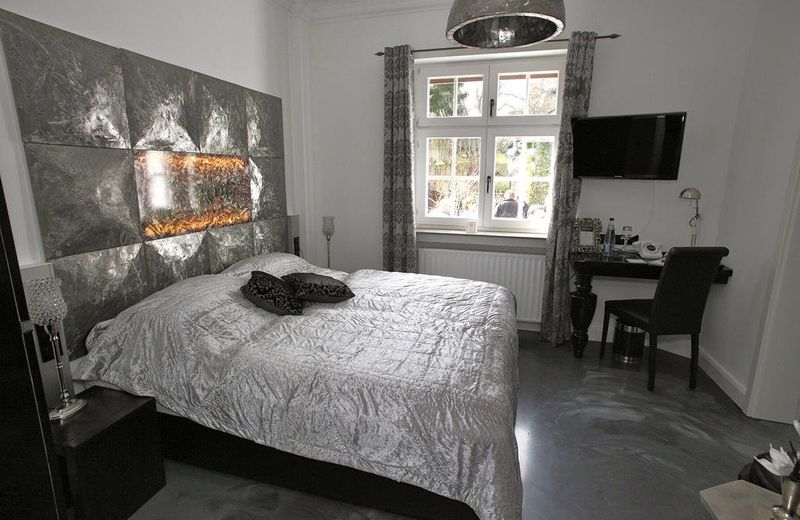 VILLA ADELEes BOUTIQUE HOTEL
