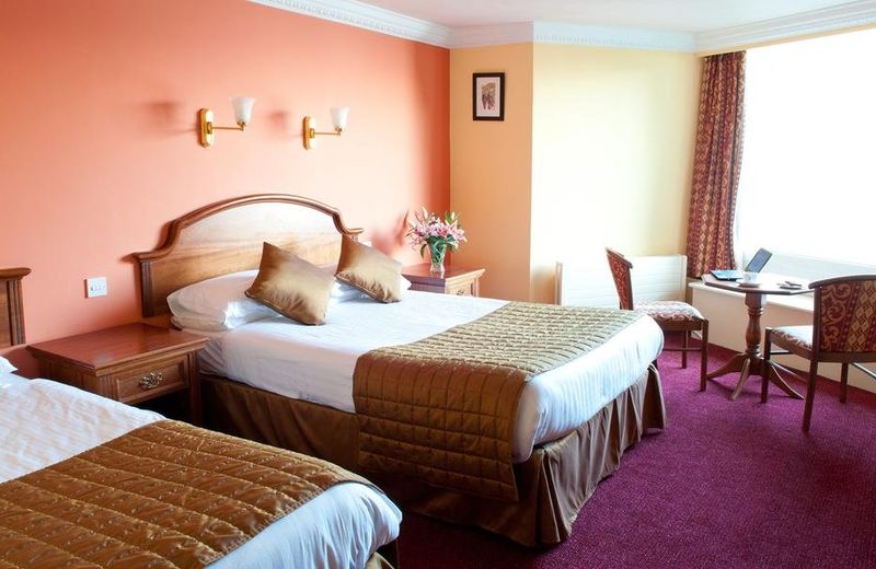 Central Hotel Donegal