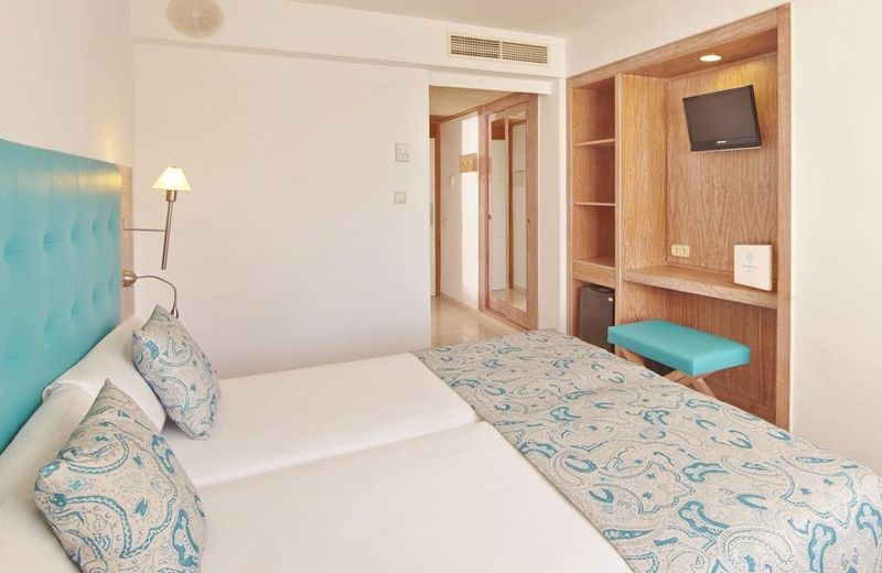 Alua Gran Camp de Mar