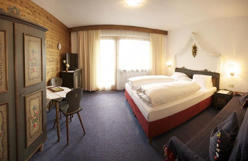 Panoramahotel Fliesserhof