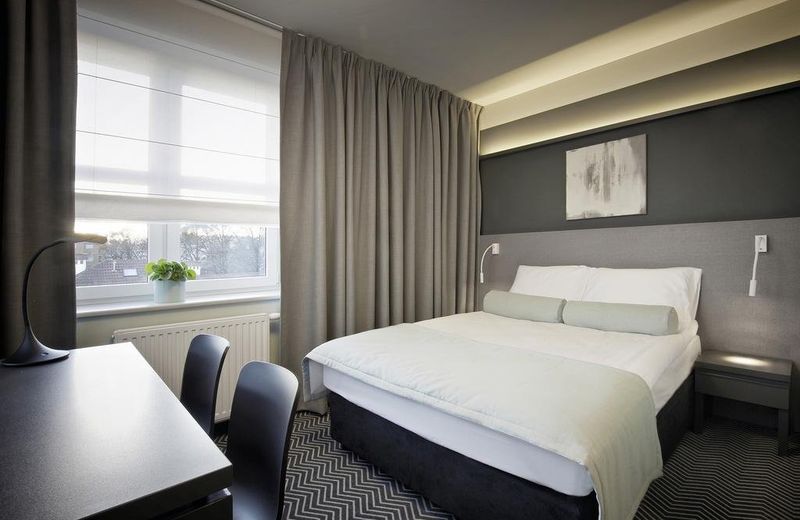 So Stay Hotel