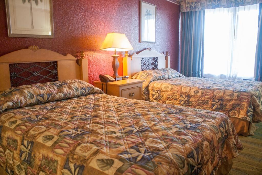 Polynesian Inn