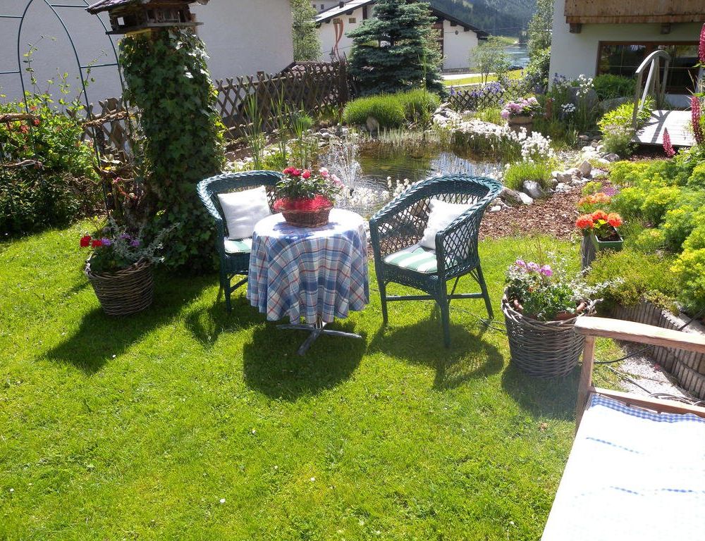 Outdoor Pictures 21