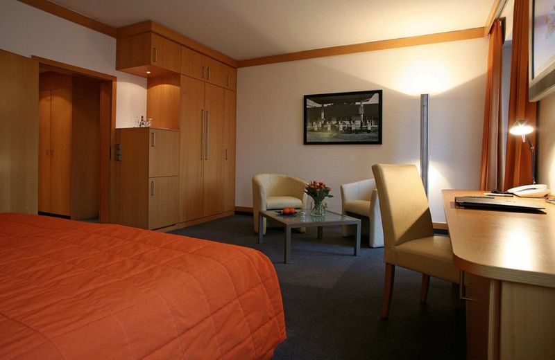 FFFZ HOTEL TAGUNGSHAUS