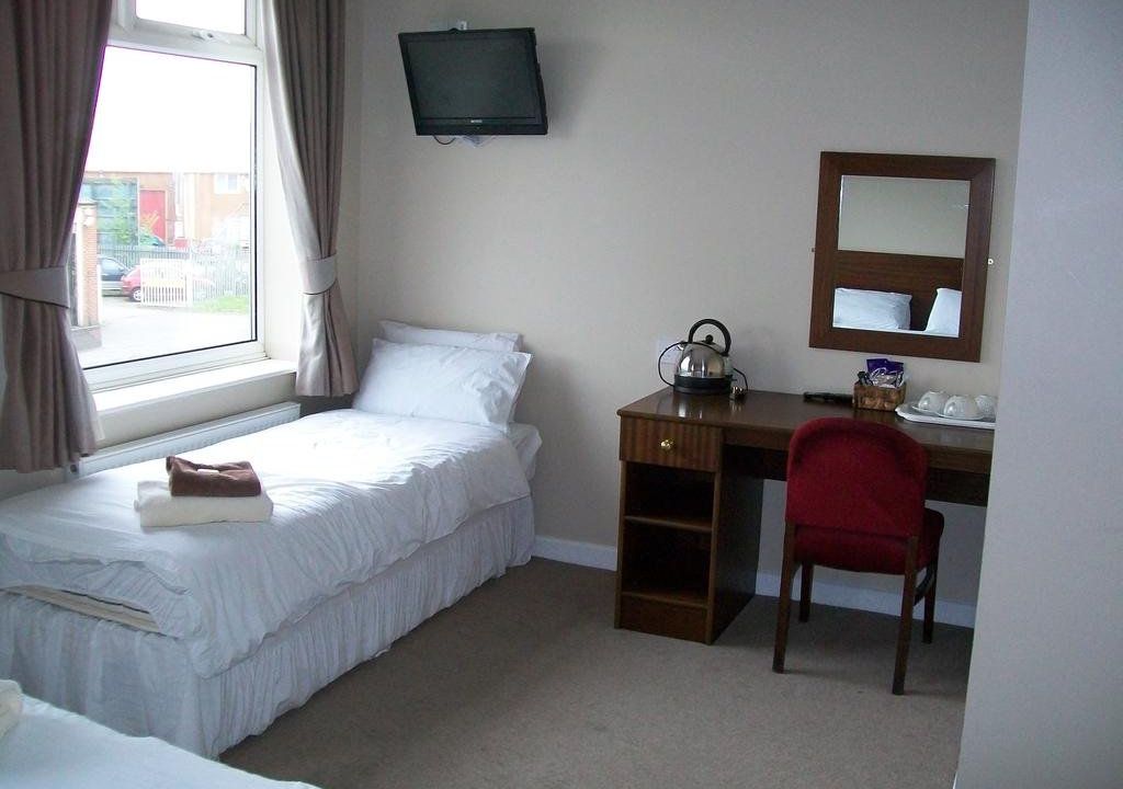 The Fitzwilliam Arms Hotel