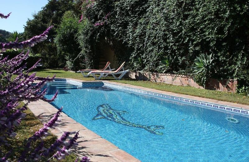 El Roble Holidays