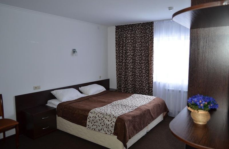 Alpatievo Hotel