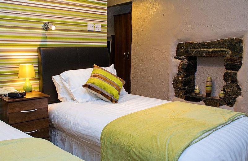 Gwesty Minffordd Hotel