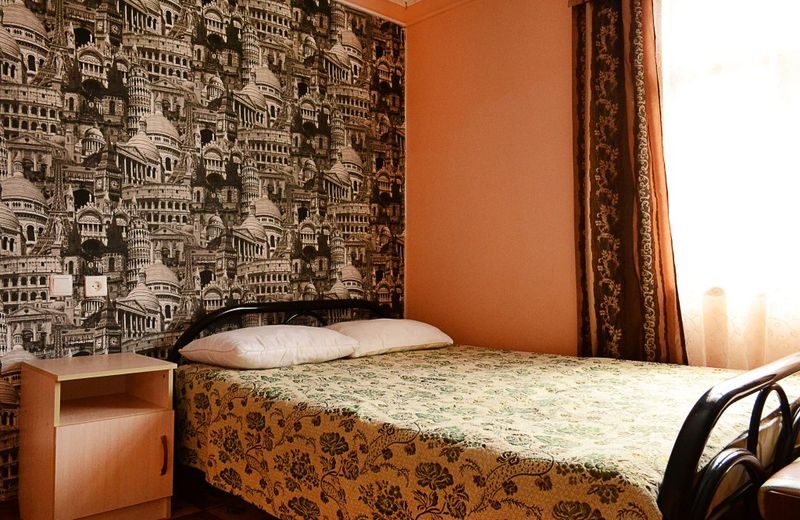 Polina Hotel