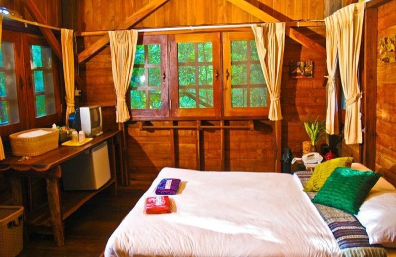 Mom Chailai Kanchanaburi Forest Retreat Hotel