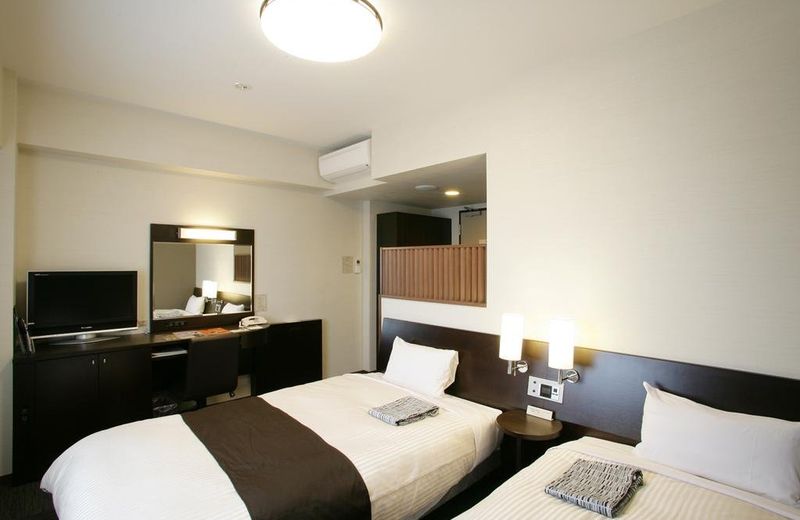 Hotel Route-Inn Kanda Ekimae