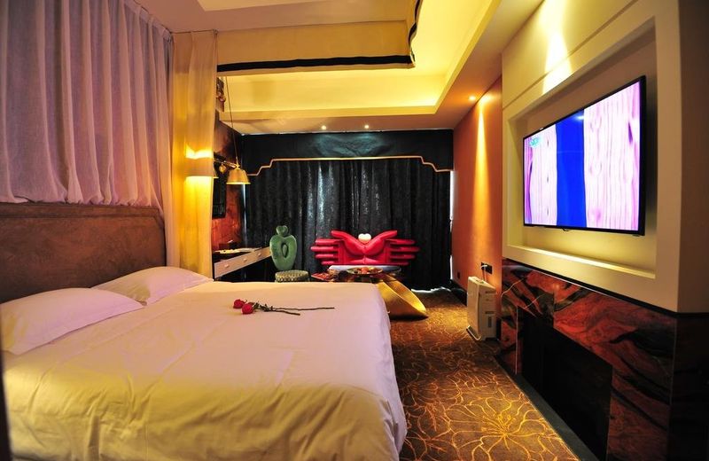 WISDOM Boutique Hotel