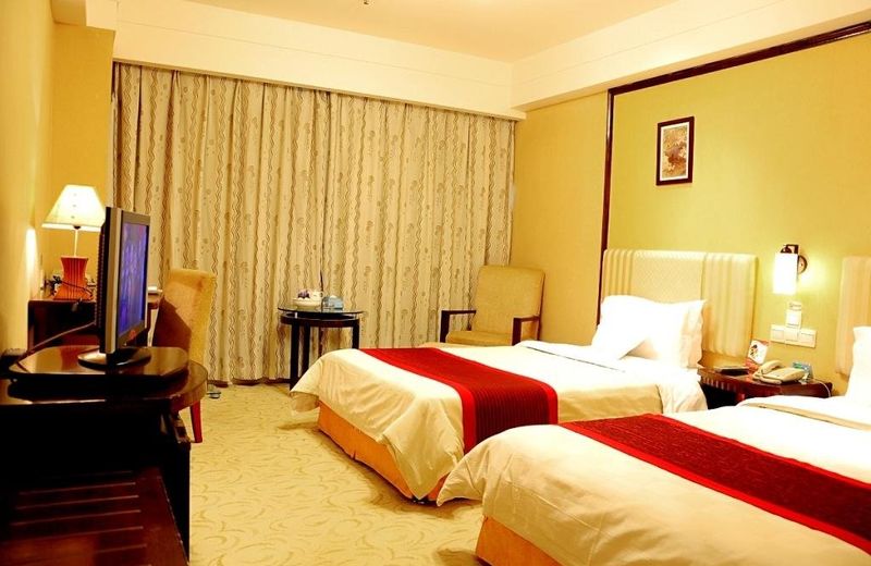 HOME HOME INN