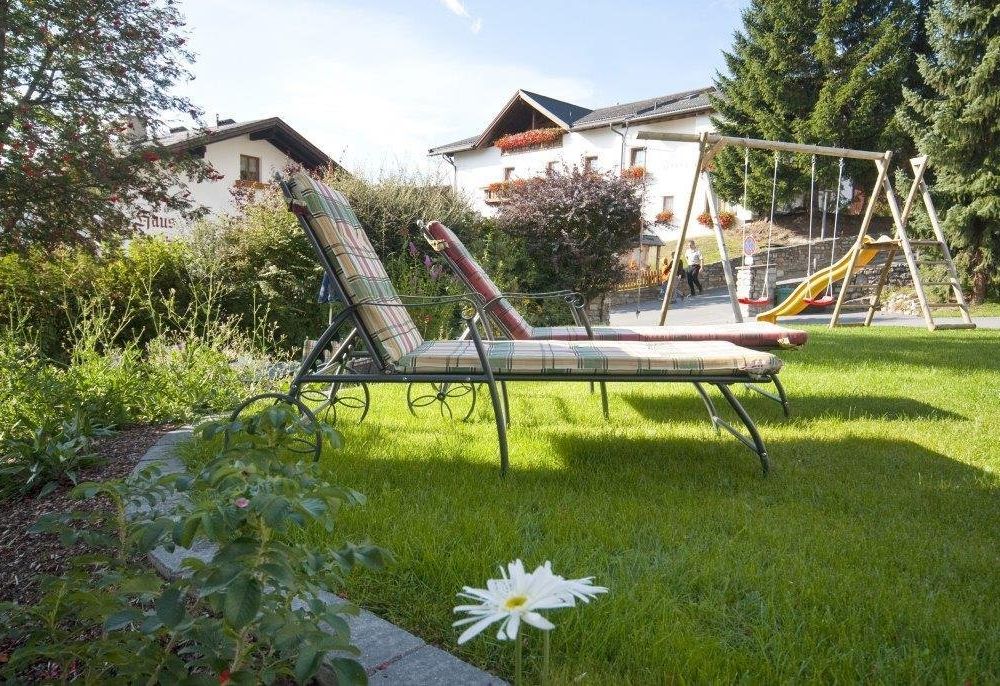Outdoor Pictures 23