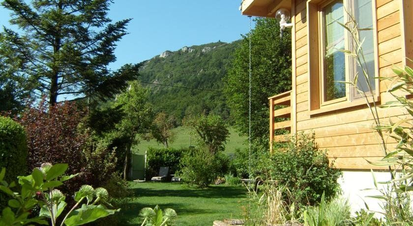 Outdoor Pictures 24