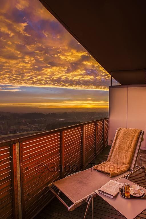 Outdoor Pictures 19