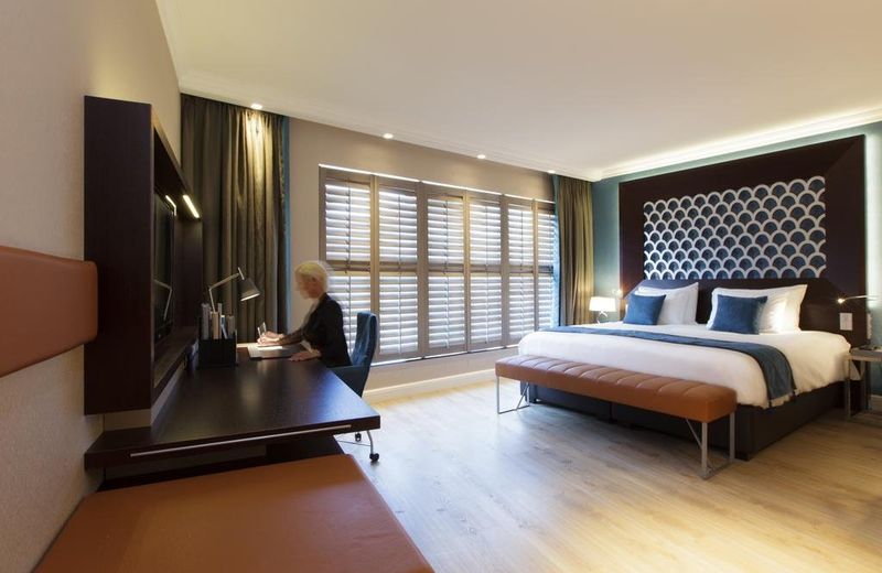 Hotel Dux