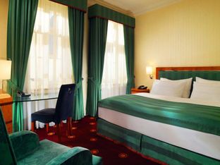 Hotel Image 2