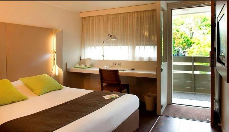 Campanile Orleans - La Source