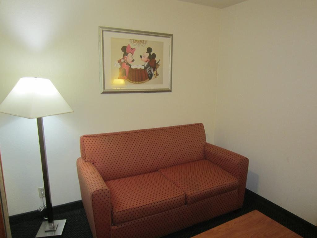 Travelodge Inn & Suites by Wyndham Anaheim on Disneyland Dr