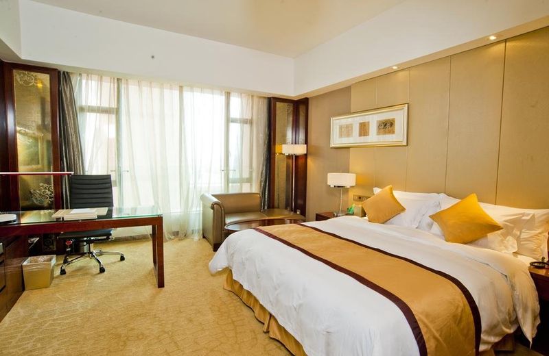 Sovereign Hotel Zhanjiang