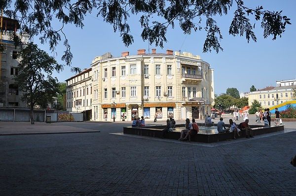 Deribas Hotel