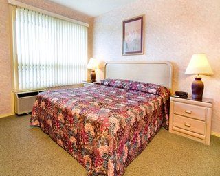 Roark Vacation Resort