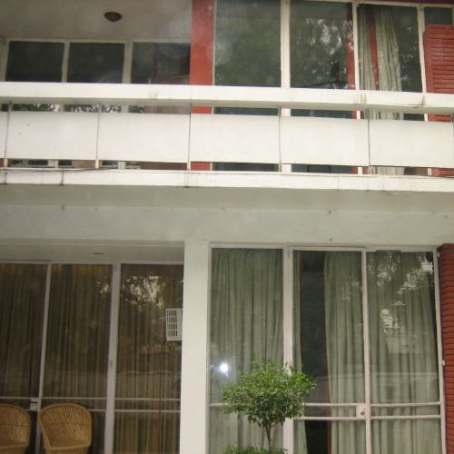 SUNSHINE VILLA ( HOME STAY-SILVER )