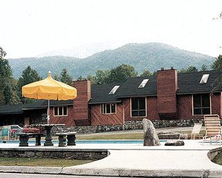 Laurel Springs Resort