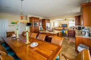 Luxury Homes by BeachTime Rentals Indian Rocks Beach