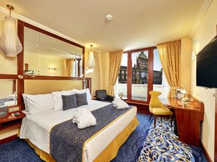 Hotel Image 2