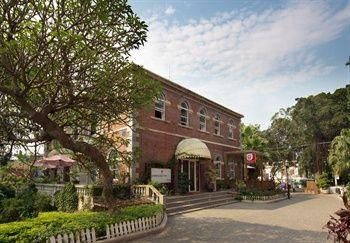 Consulate Inn