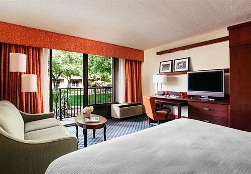 Courtyard by Marriott Albuquerque