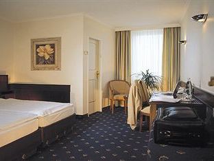 Hotel Image 1