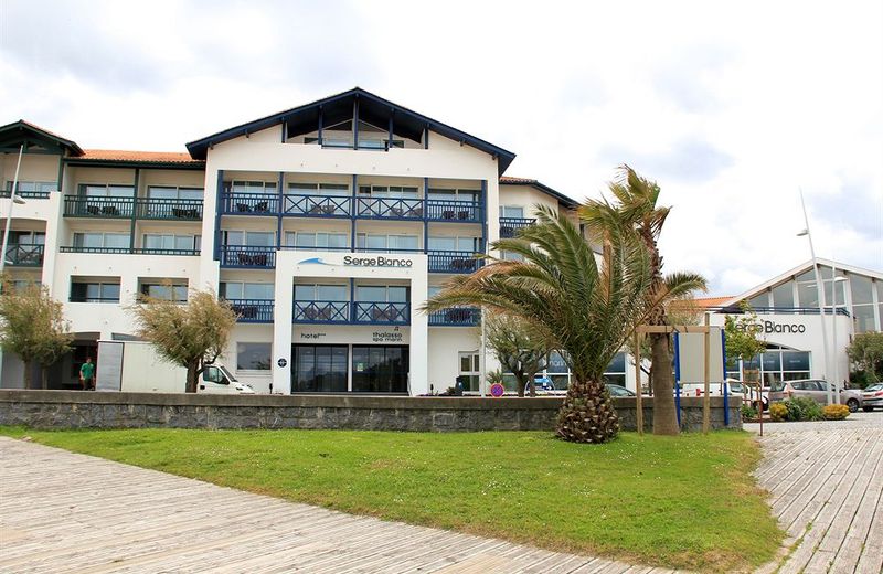 Hotel & Spa 4* Serge Blanco
