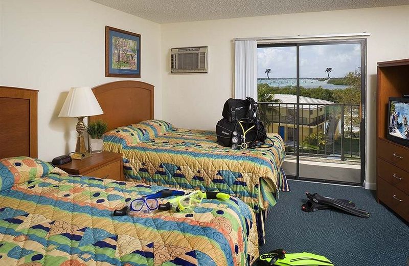 Skipjack Resort & Marina