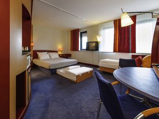 Hotel Image 1