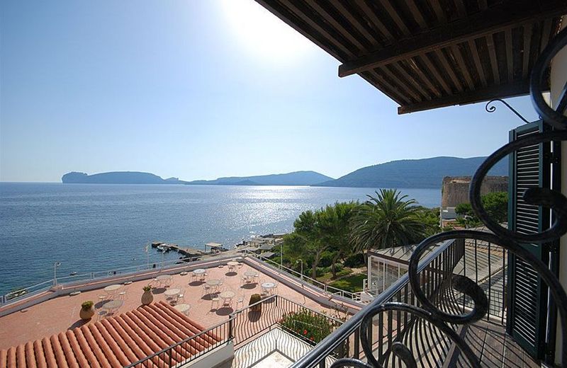 El Faro Hotel & Spa
