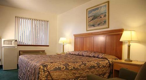 Sunshine Motel