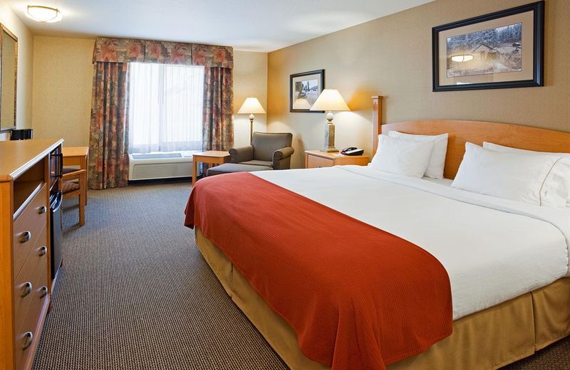 Holiday Inn Express & Suites Custer-Mt Rushmore