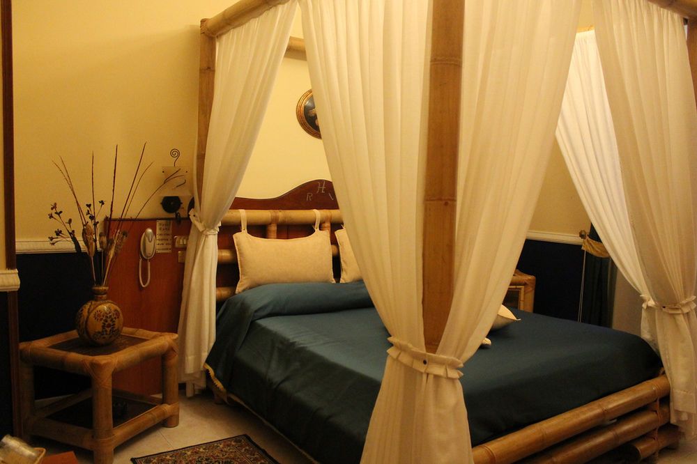 Runa Hotel